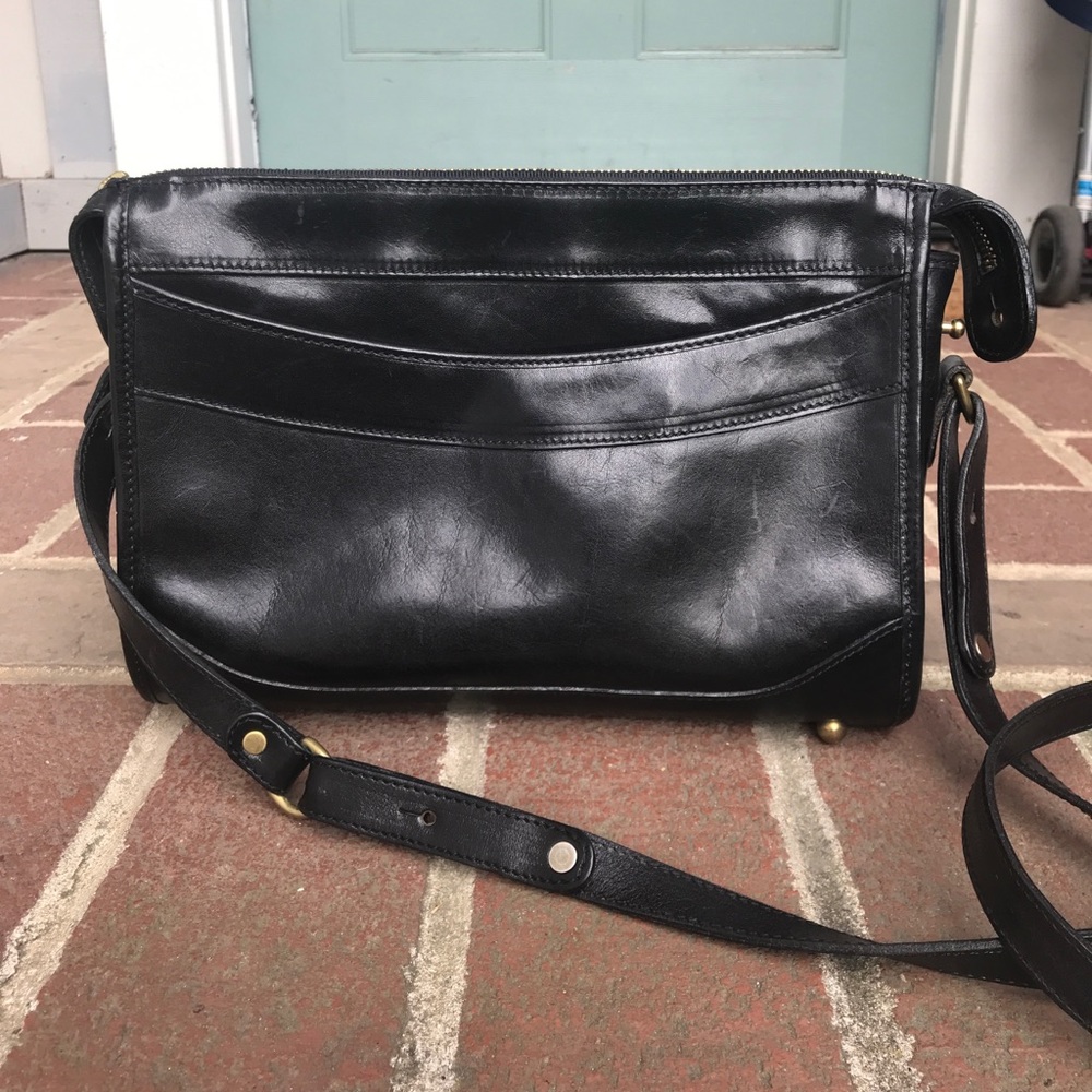 Vintage, genuine leather Brahmin crossbody purse